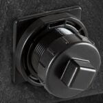 Rubbermaid 150 gal. Structural Foam Stock Tank - Image 3