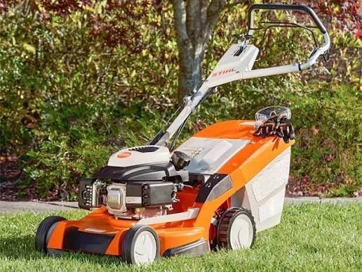 images-2026-06-16T180639.282.jpg STIHL RM 655 YS Lawn Mower - Image 1