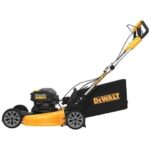 21 in. 20-Volt Cordless Electric Manual Walk Behind Self Propelled Mower with Two 12 Ah Flexvolt Batteries and Charger - Image 2
