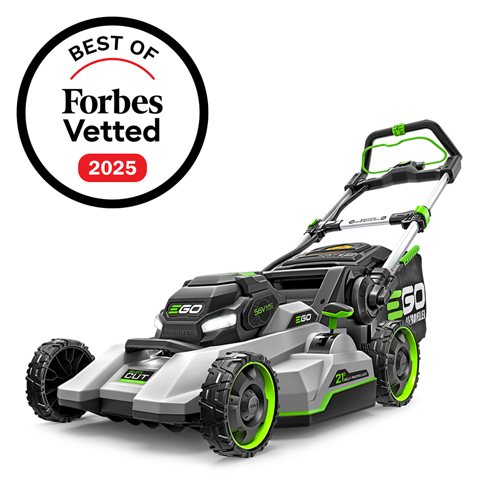 lm2135sp_forbes_v4_shadow.webp Mower 21″ Select Cutâ„¢ System with Touch Drive Self-Propelled Kit (7.5Ah Battery) - Image 1